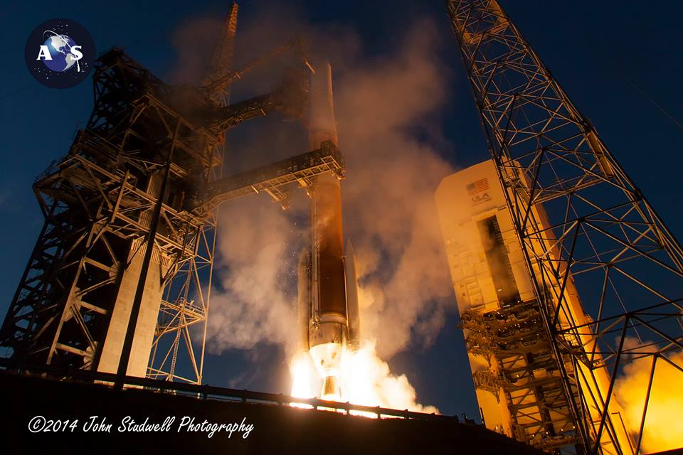 The most recent Delta IV Medium+ (4,2) vehicle lofted the sixth GPS Block IIF satellite on 17 May 2014. The vehicle tasked for the AFSPC-4 mission will be a similar configuration, with a 13-foot (4-meter) payload fairing and twin Graphite Epoxy Motors (GEM)-60. Photo Credit: Dave Parrish/AmericaSpace