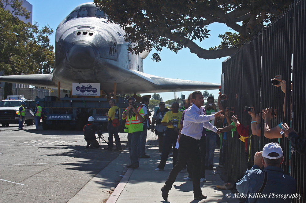 Los Angeles Mayor Antonio Villaraigosa greets onlookers upon Endeavour's arrival to the California Science Center Sunday afternoon. Photo Credit: Mike Killian / Zero-G News and AmericaSpace