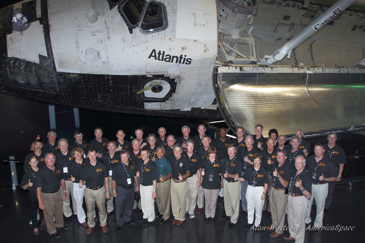 Atlantis Opening Astronaut Pose photo credit Alan Walters AmericaSpace