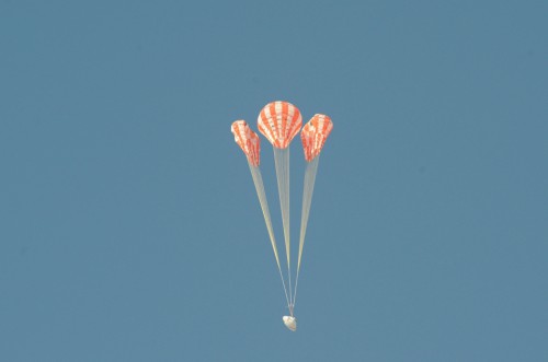 NASA image of May 2013 Orion parachute test posted on AmericaSpace
