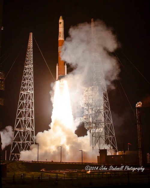 Flown 11 times since November 2002, the Delta IV Medium+ (4,2) has proven exceptionally reliable, lofting a mixture of commercial communications satellites, classified reconnaissance and technology satellites, military weather satellites and members of the Global Positioning System (GPS) Block IIF. Photo Credit: John Studwell / AmericaSpace