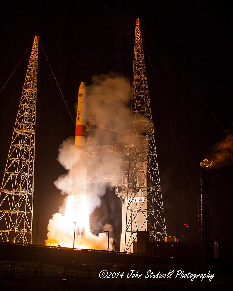 The 25th Delta IV mission lights up the Florida sky with the GPS IIF-5 satellite. Photo Credit: John Studwell