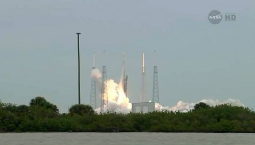 SpaceX's CRS-3 Dragon cargo ship roars away from Space Launch Complex (SLC)-40 at Cape Canaveral Air Force Station, Fla., at 3:25:22 p.m. EDT Friday. Photo Credit: SpaceX, with thanks to Mike Killian