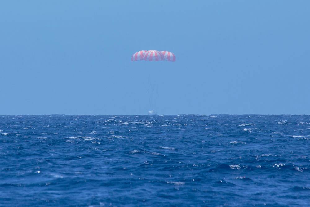 SPLASHDOWN! SpaceX's Dragon cargo capsule lands in the Pacific Ocean, ending a successful month-long mission to the International Space Station (ISS) on Sunday, May 18. Photo by SpaceX, from SpaceX's Facebook page