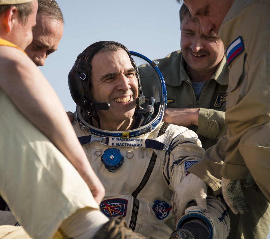 Rick Mastracchio grins broadly after almost 188 days in space. Photo Credit: NASA