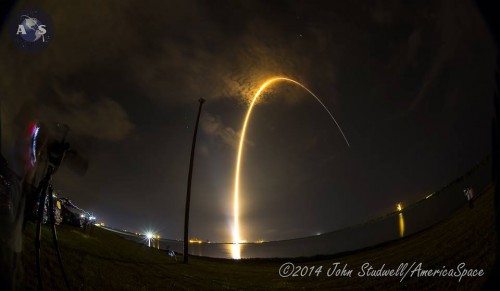 Stunning perspective of an Atlas V 401 delivering the GPS IIF-7 satellite into orbit last month. Photo Credit: John Studwell/AmericaSpace