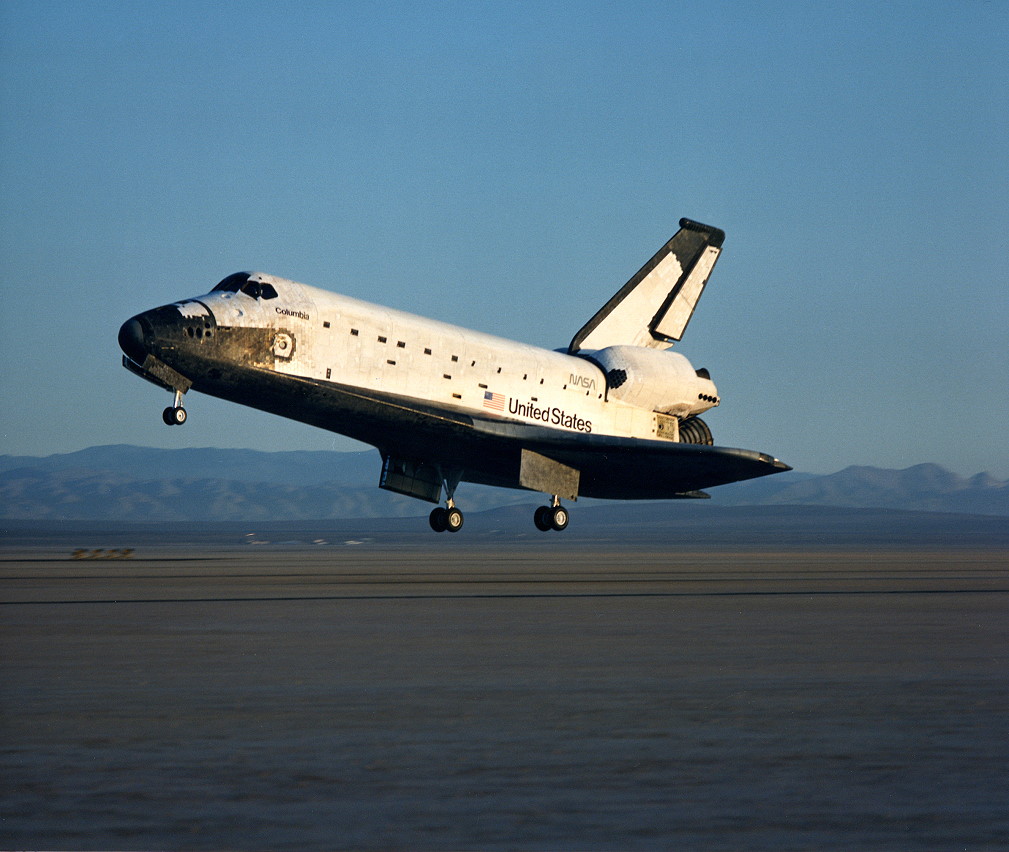 Columbia touches down at Edwards Air Force Base, Calif., on 13 August 1989, with a future coffee ingredient on her cockpit window. Photo Credit: NASA