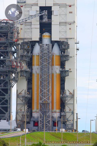 Orion's EFT-1 Delta-IV Heavy rocket awaits the spacecraft's arrival. Photo Credit: Alan Walters/AmericaSpace