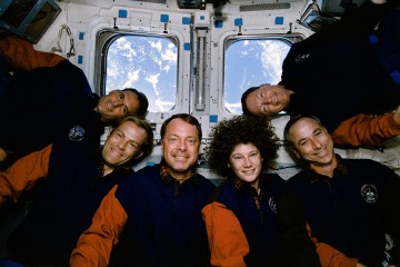 Jerry Linenger (far left) was the only "rookie" member of the STS-64 crew. Photo Credit: NASA