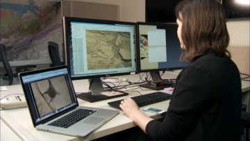 How it's done now: scientist Katie Stack Morgan examines images from the Curiosity rover on Mars on regular computer screens. Image Credit: NASA/JPL-Caltech