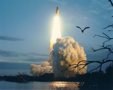 STS-32 launches on 9 January 1990, in pursuit of LDEF. Photo Credit: NASA