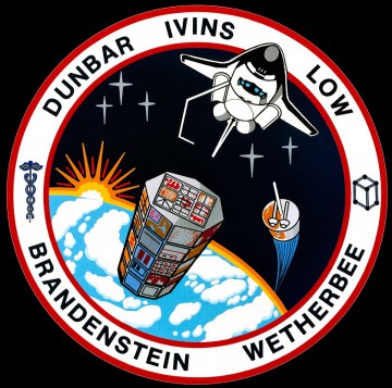 Emblazoned with the surnames of the crew, STS-32 patch includes Syncom 4-5, Columbia and LDEF in pride of place. Image Credit: NASA