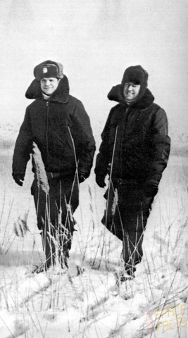 Soyuz 17 crewmen Alexei Gubarev (left) and Georgi Grechko are pictured during winter survival training. The two men would end up flying into space together on two occasions. Photo Credit: Joachim Becker/SpaceFacts.de