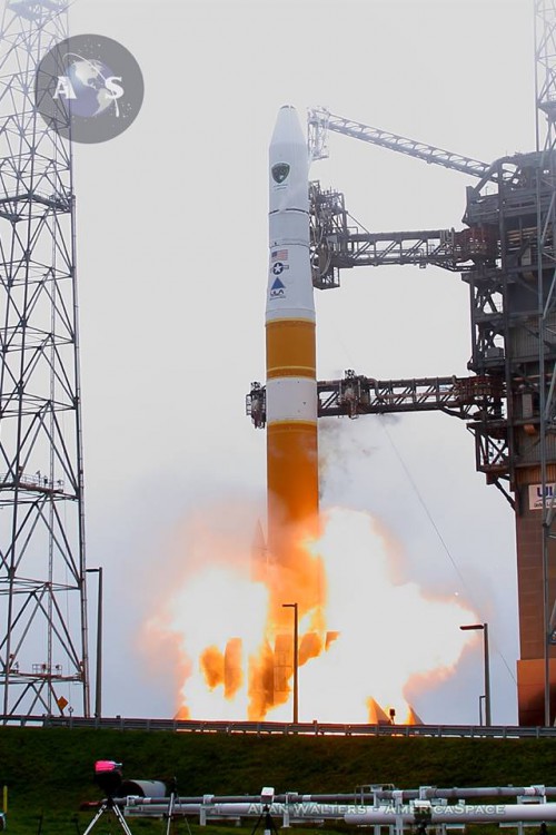 Delta-IV launching the GPS IIF-9 satellite to orbit. Photo Credit: Alan Walters / AmericaSpace 