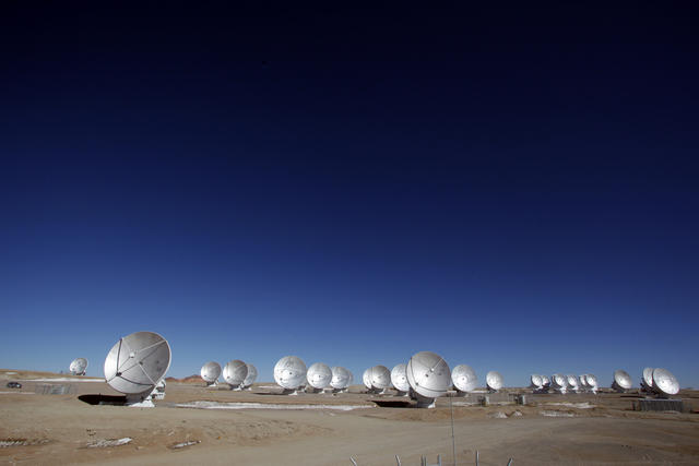 The superior observing capabilities of the ALMA Array, have allowed astronomers to study the interstellar medium and young star-forming regions in unprecedented detail. Image Credit: ALMA (ESO/NAOJ/NRAO), C. Padilla 