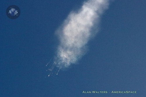 Within seconds, the Falcon 9 v1.1 was gone, vanishing into a fireball and emerging as a swarm of debris on what has become the worst day in SpaceX's 13-year history. Photo Credit: Alan Walters/AmericaSpace
