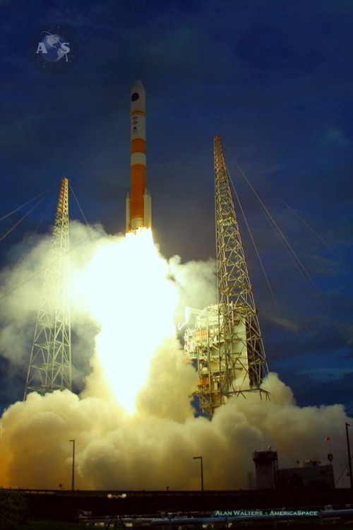 Launch of WGS-7 July 23, 2015. Photo Credit: Alan Walters / AmericaSpace