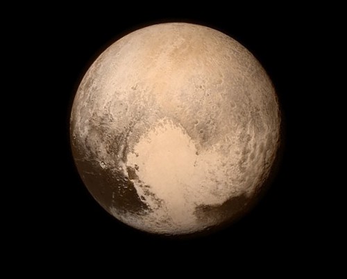 One of the final images taken before New Horizons made its closest approach to Pluto on 14 July, 2015. Image Credit: NASA/Johns Hopkins University Applied Physics Laboratory/Southwest Research Institute