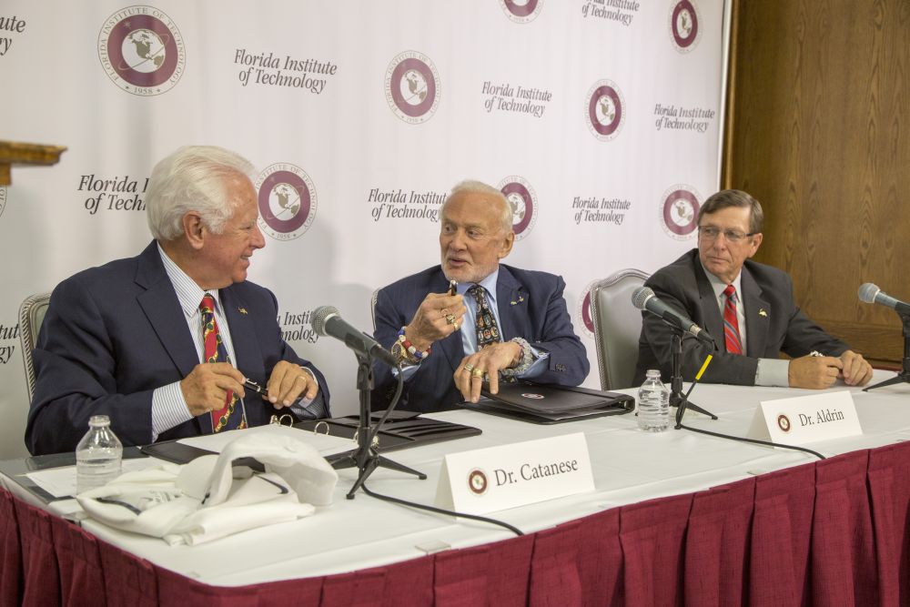 From FIT: "The Buzz Aldrin Space Institute at Florida Institute of Technology was formalized Thursday, Aug. 27, at the Melbourne, Fla.-based university. Florida Tech President and Chief Executive Officer Anthony J. Catanese, far left, and Aldrin, the legendary Apollo 11 astronaut, signed the agreement, joined by Florida Tech’s Executive Vice President and Chief Operating Officer, T. Dwayne McCay." Photo Credit: Florida Institute of Technology