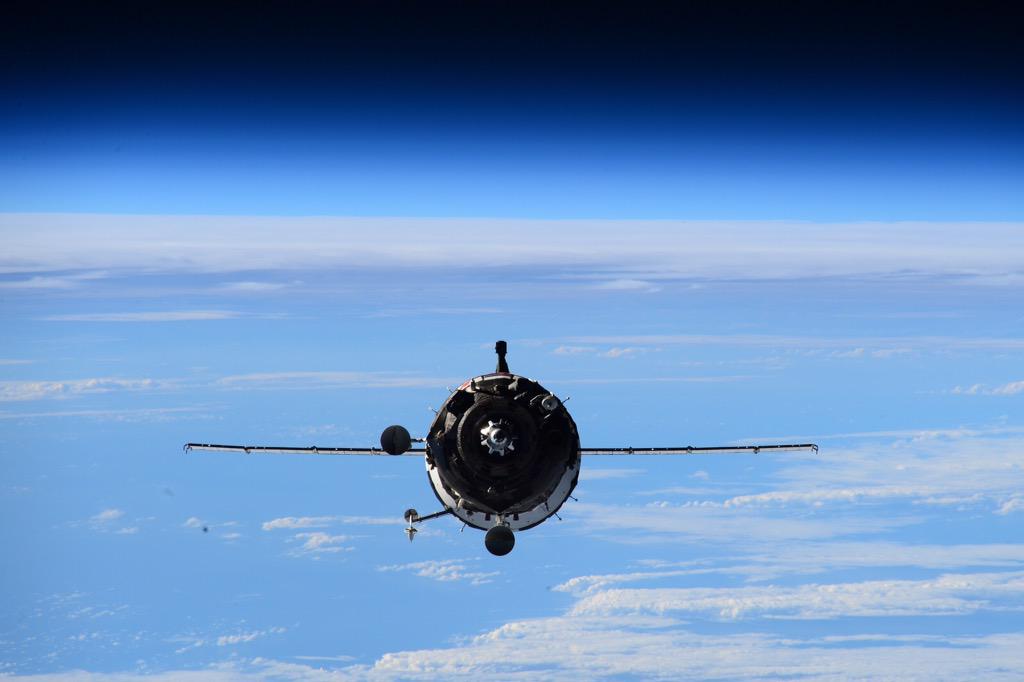 Soyuz TMA-16M approaches the International Space Station (ISS) on 26/27 March, as viewed by Expedition 43 Commander Terry Virts. After five months attached to the station, Soyuz TMA-16M and its crew of Gennadi Padalka, Mikhail Kornienko and Scott Kelly will perform a relocation flyabout tomorrow. Photo Credit: Terry Virts/NASA/Twitter