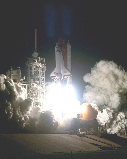 Atlantis roars into the night on 15 November 1990, 25 years ago, tomorrow, to begin the secretive mission of STS-38. Photo Credit: NASA, via Joachim Becker/SpaceFacts.de