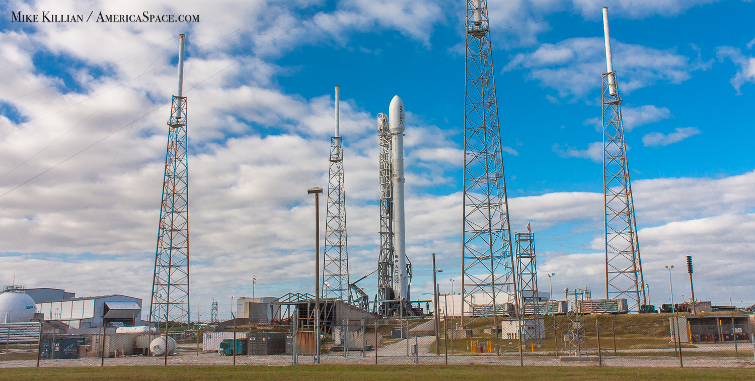 The SpaceX Falcon-9 RTF booster standing tall at SLC-40 with the Orbcomm OG-2 satellite payload onboard. Photo Credit: Mike Killian / AmericaSpace
