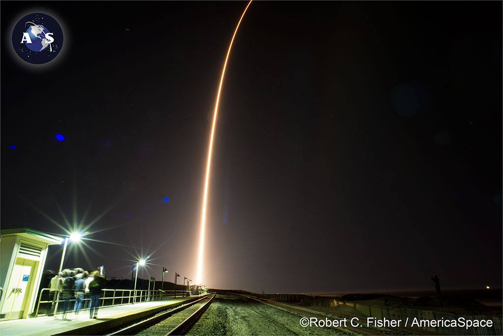 ULA Delta-IV launch of NROL-45 from Vandenberg AFB, CA Feb 10, 2016. Photo Credit: Robert Fisher / AmericaSpace
