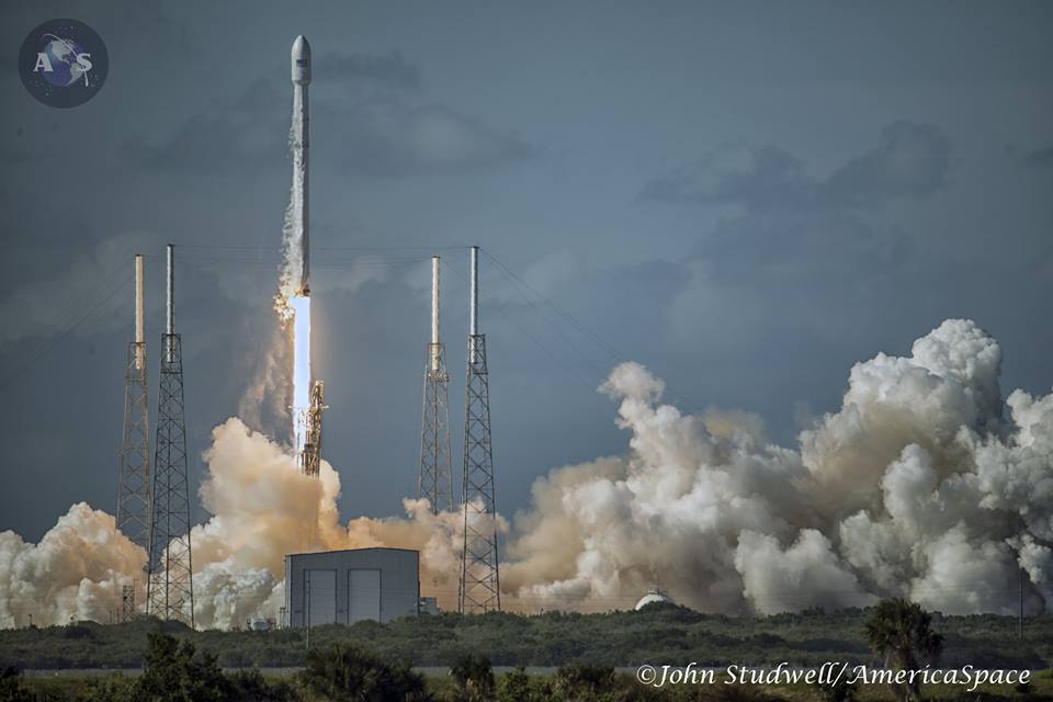 The 25th Falcon 9 vehicle roars aloft from Space Launch Complex (SLC)-40 at 5:39 p.m. EDT Friday, 27 May. The mission delivered SpaceX's tenth payload towards Geostationary Transfer Orbit (GTO) and accomplished the fourth successful landing of first-stage hardware in an intact configuration. Photo Credit: John Studwell/AmericaSpace