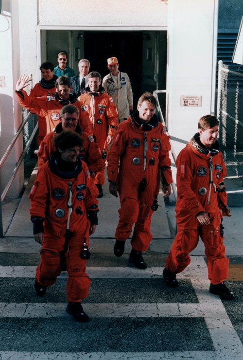 Commander Tom Henricks leads the STS-78 crew from the Operations & Checkout (O&C) Building on 20 June 1996. Photo Credit: NASA, via Joachim Becker/SpaceFacts.de