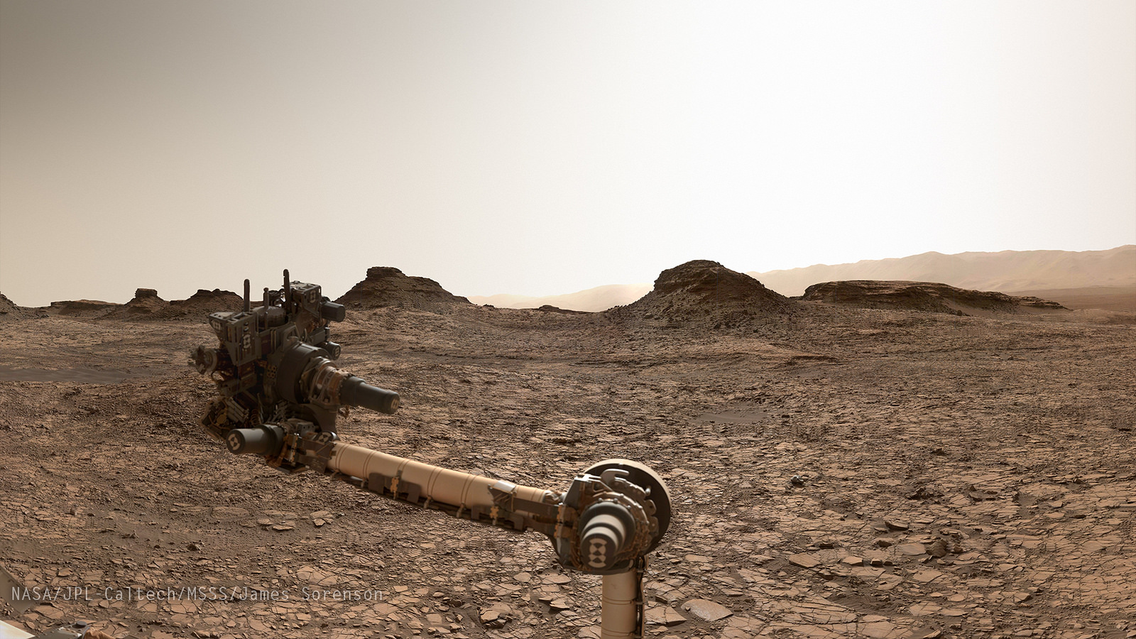 Curiosity near Murray Buttes, on first approach. Image Credit: NASA/JPL-Caltech/MSSS/James Sorenson