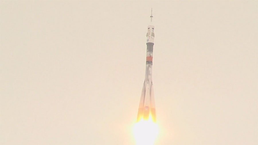 Soyuz MS-02 roars into the chilly Baikonur sky at 2:05 p.m. local time (4:05 a.m. EDT) on Wednesday, 19 October 2016. Photo Credit: NASA