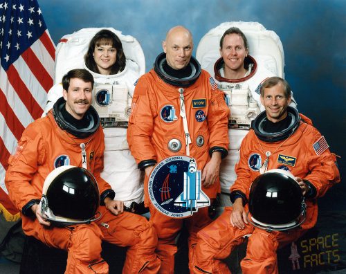 Upon reaching orbit, the five members of the STS-80 crew had accumulated 18 shuttle missions between them. From left to right are Kent Rominger, Tammy Jernigan, Story Musgrave, Tom Jones and Ken Cockrell. Photo Credit: Joachim Becker/SpaceFacts.de