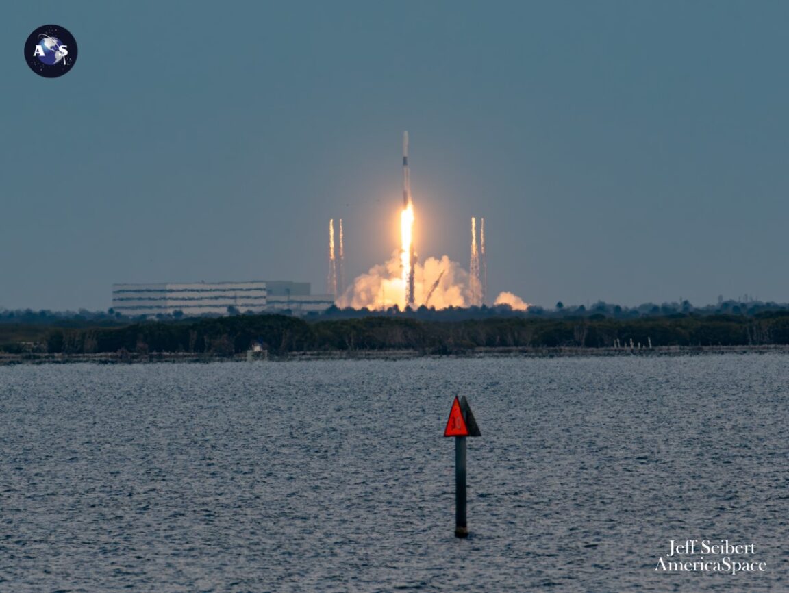SpaceX Successfully Launches, Lands Falcon 9 Double-Header Missions ...