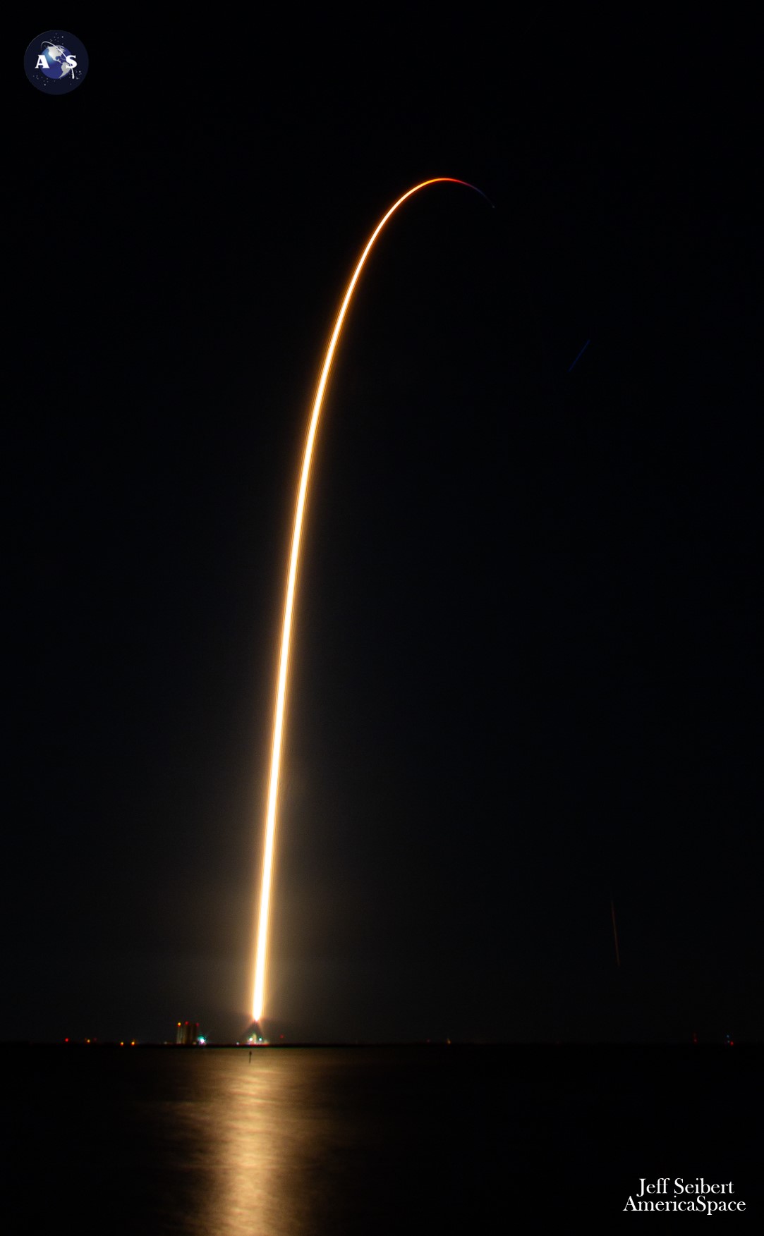 On Cosmonautics Day, SpaceX Launches Record-Setting 20x-Flown
